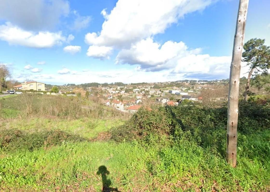 Terreno en venta en Oleiros, A Coruña photo 4