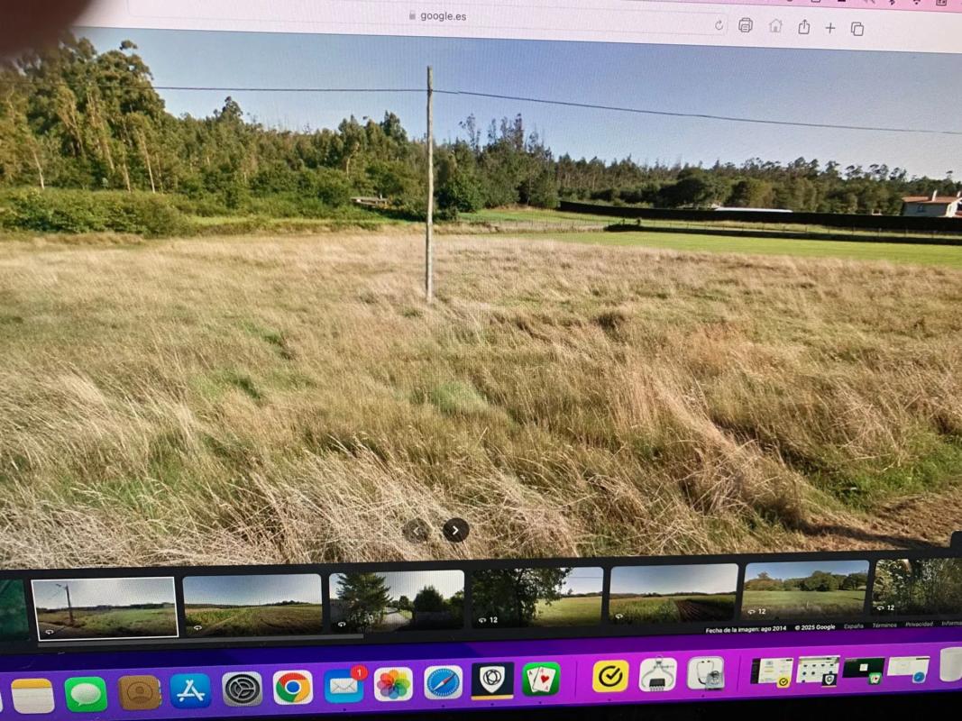 Terreno en venta en Santiago de Compostela, A Coruña photo 1
