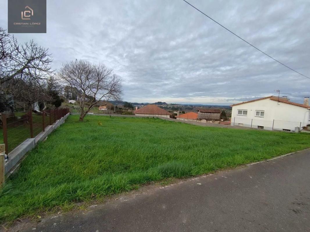 Terreno en venta en Abegondo, A Coruña photo 2