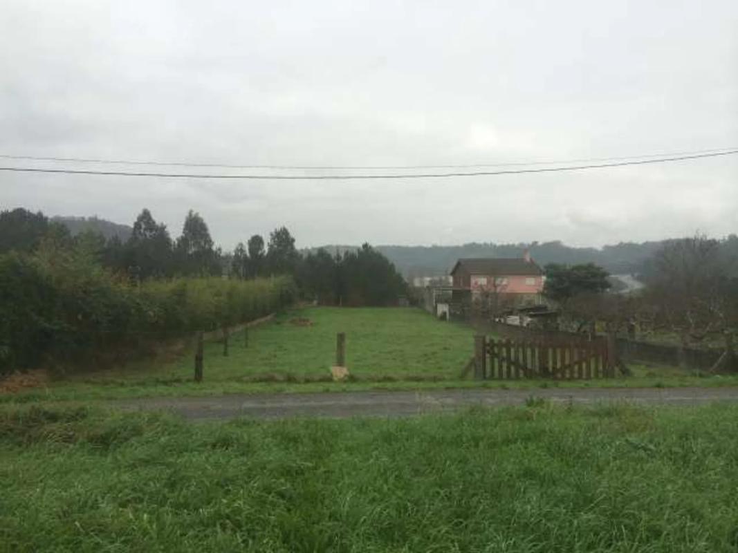 Terreno en venta en Culleredo, A Coruña photo 1