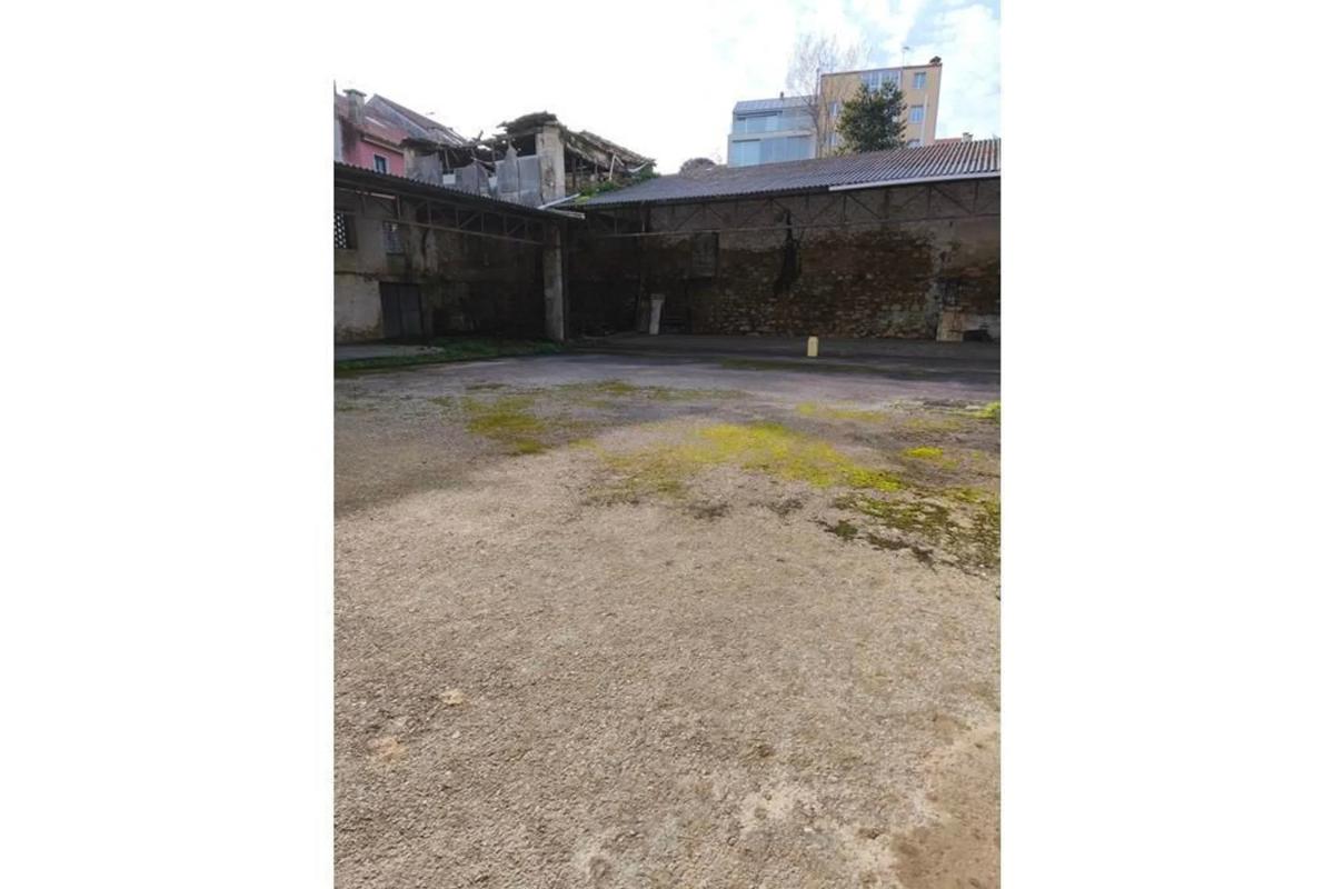 Terreno en venta en Santiago de Compostela, A Coruña photo 4