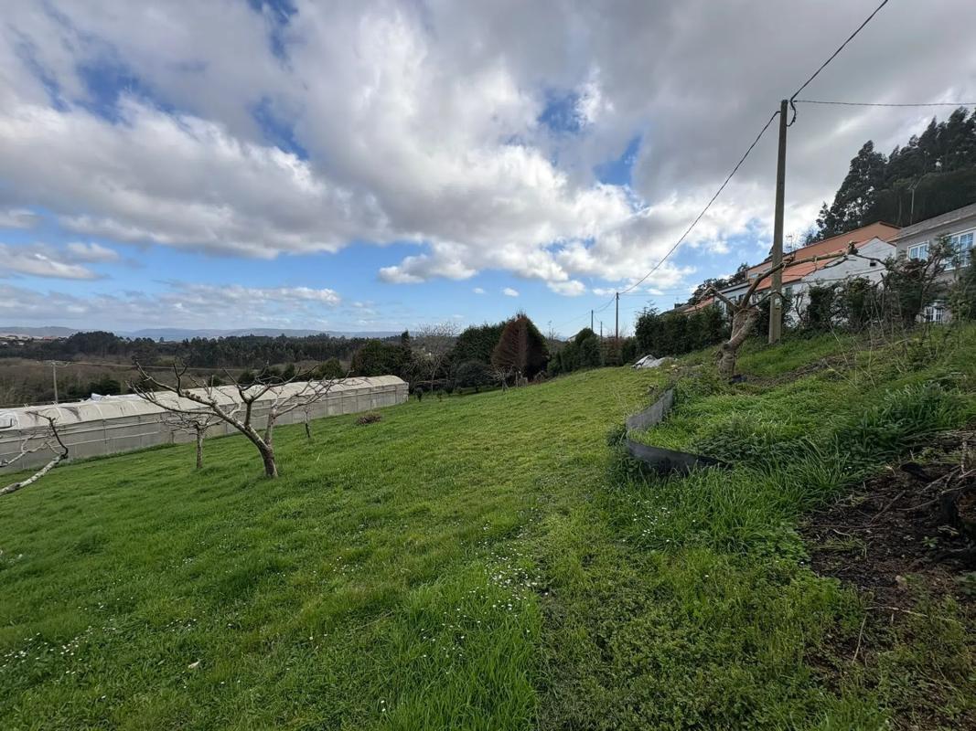 Terreno en venta en Ferrol, A Coruña photo 2