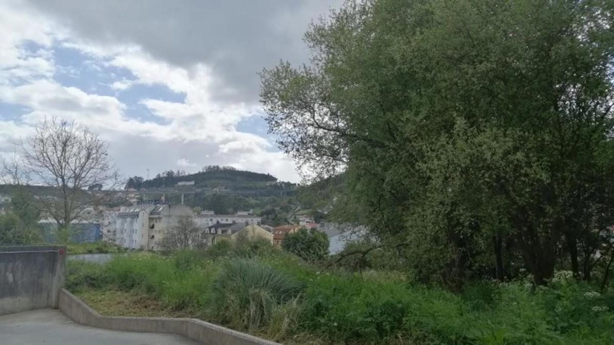 Terreno en venta en Culleredo, A Coruña photo 4
