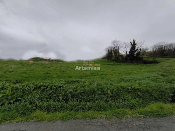 Terreno en Valdoviño photo