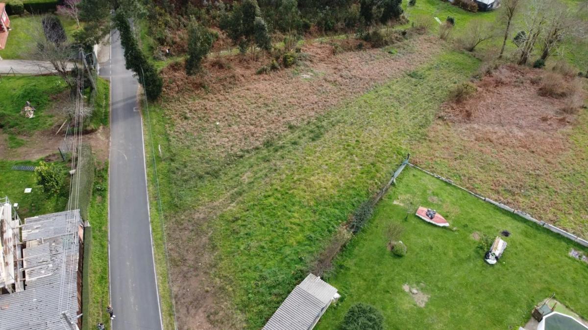 Terreno en venta en Miño, A Coruña photo 3