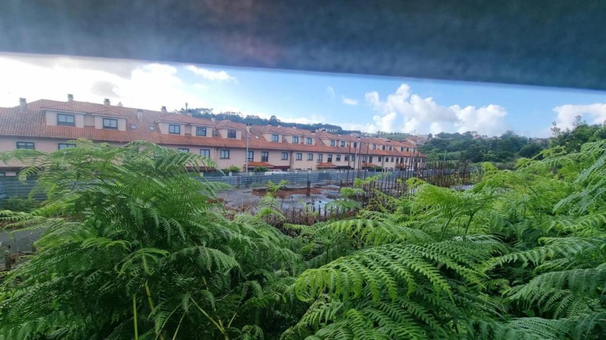 Terreno en venta en Ribeira, A Coruña photo 2