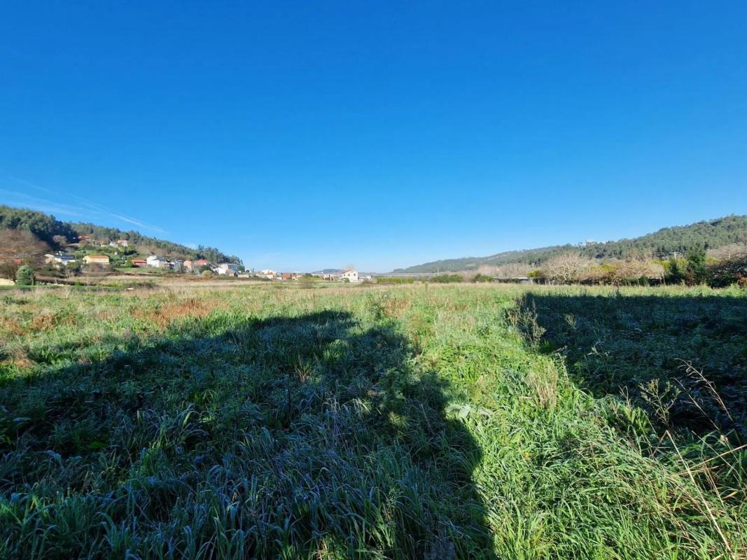 Terreno en venta en Arteixo, A Coruña photo 3