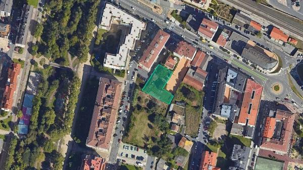 Terreno en calle Monasterio De Sobrado photo 1