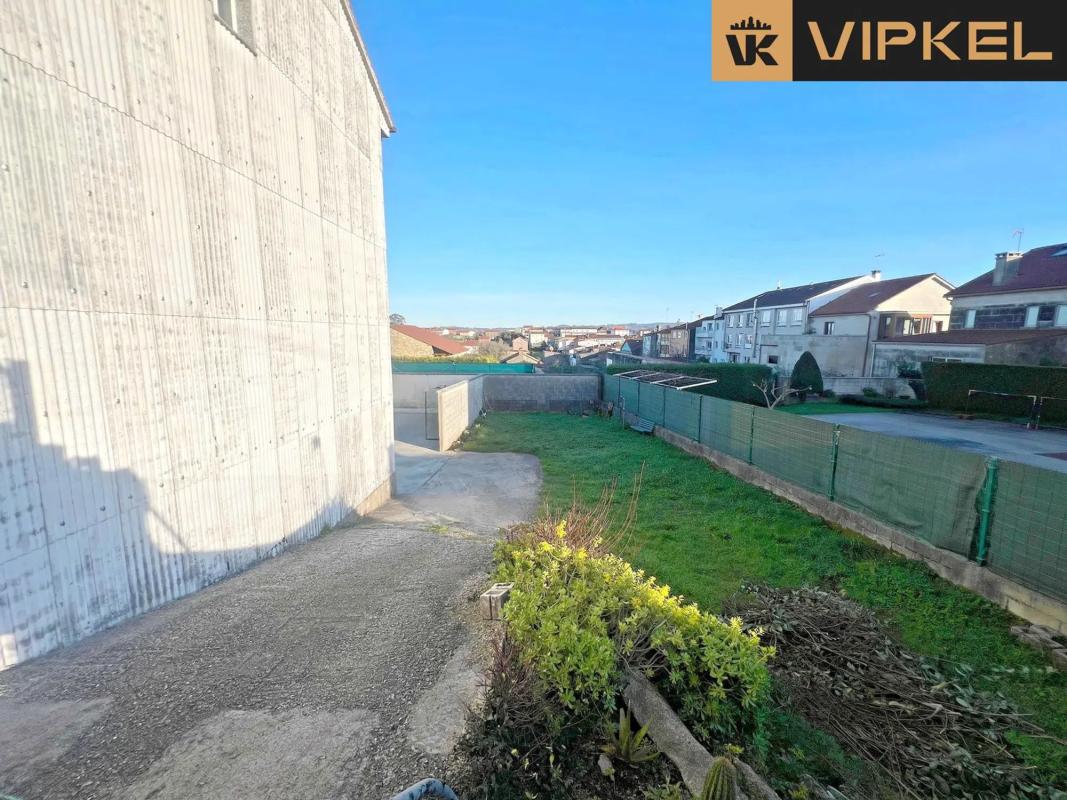 Terreno en venta en Santiago de Compostela, A Coruña photo 5