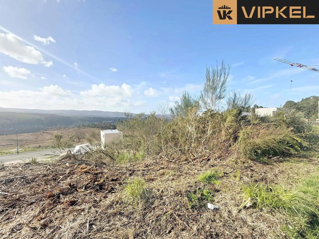 Terreno en venta en Culleredo, A Coruña photo 2