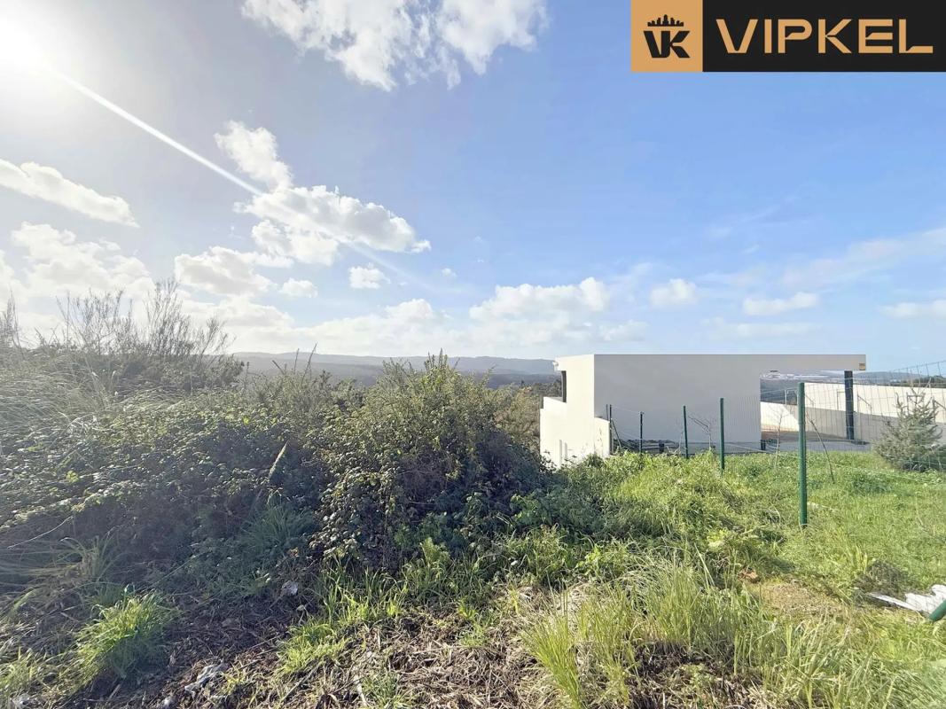 Terreno en venta en Culleredo, A Coruña photo 4