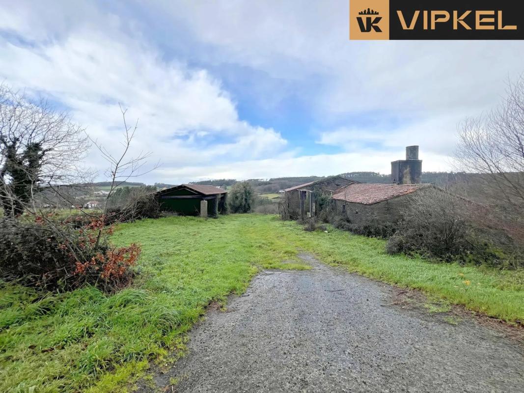 Terreno en venta en Frades, A Coruña photo 3