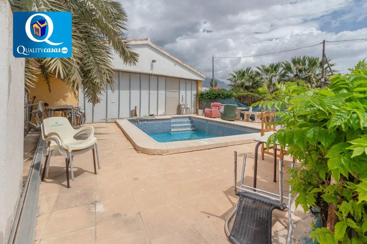 Sale of independent chalet in El Secanet - Hacienda del Sol, La Villajoyosa / Vila Joiosa
photo 4