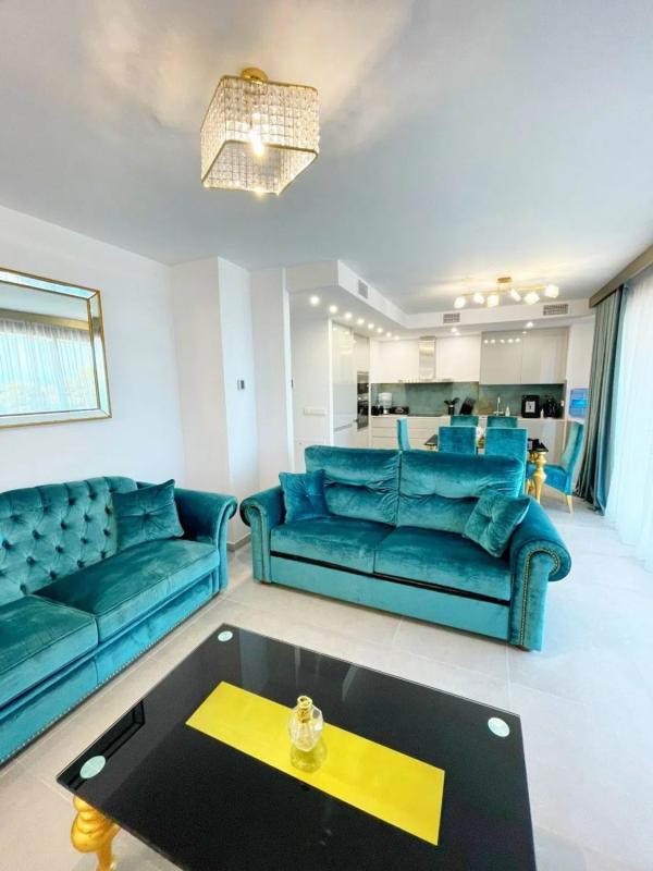 Venta de piso en Platja de Torres, La Villajoyosa / Vila Joiosa
photo 3