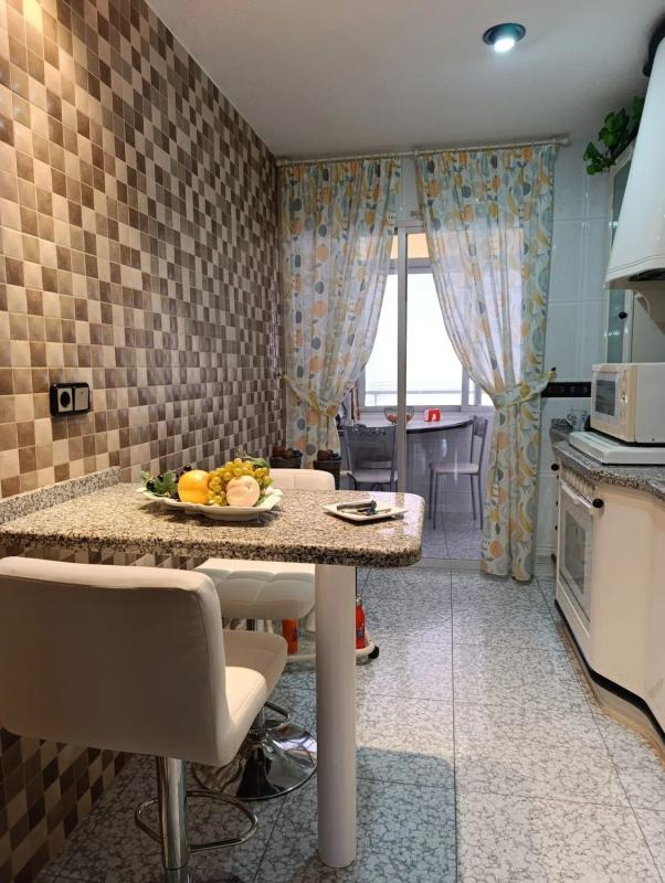 Venta de piso en Centro Urbano, La Villajoyosa / Vila Joiosa
photo 2