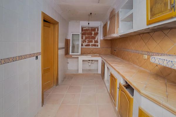 Casa independiente en calle de la Frenaquita thumbnail 2