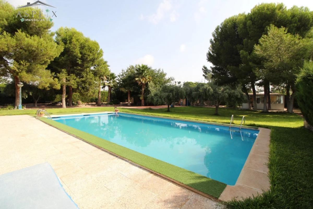 Properties for sale and rent in Spain photo 1