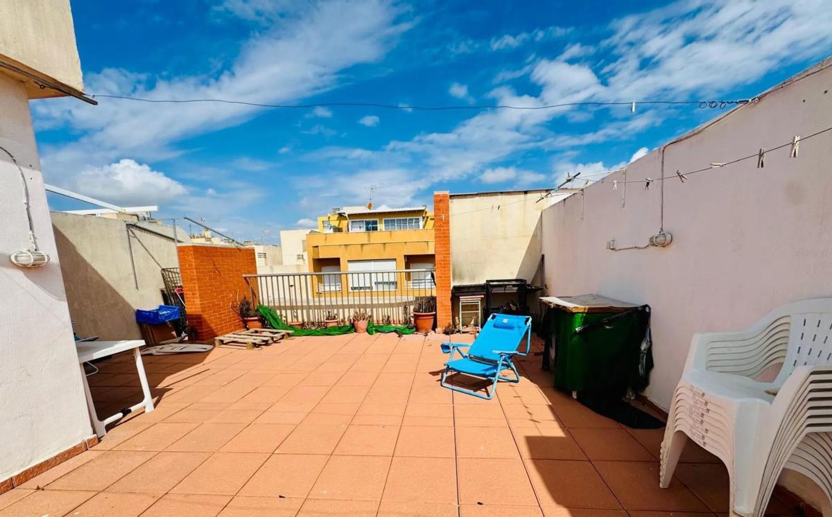 Venta de ático en Avenida del Carrer de la Mar, El Campello photo 1