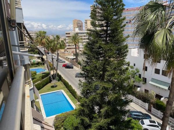 Mieszkanie na sprzedaż w  Calle de Jacinto Benavente, El Campello photo 2
