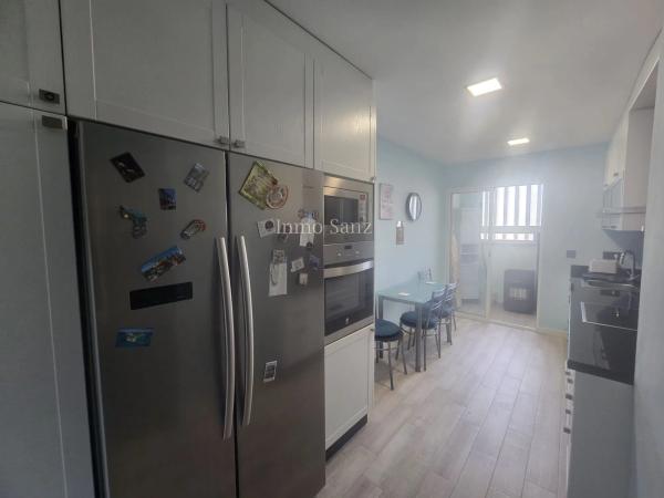 Продажа квартиры в  Avenida de Germanies, Эль-Кампельо photo 4