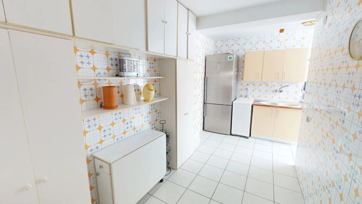Sale of apartment in Calle Sant Pere, El Campello
photo 1