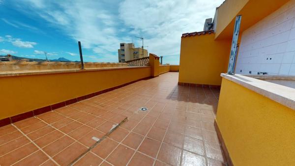 Penthouse for sale in  Calle Sant Pere, El Campello photo 1