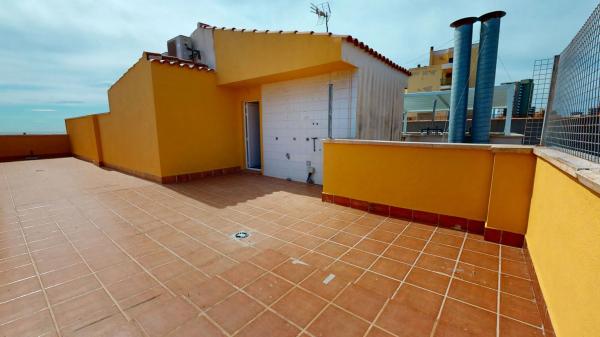 Penthouse for sale in  Calle Sant Pere, El Campello photo 3