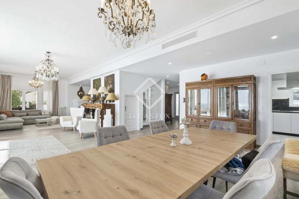 Detached villa for sale in Pueblo Acantilado - Lanuza, El Campello thumbnail 1