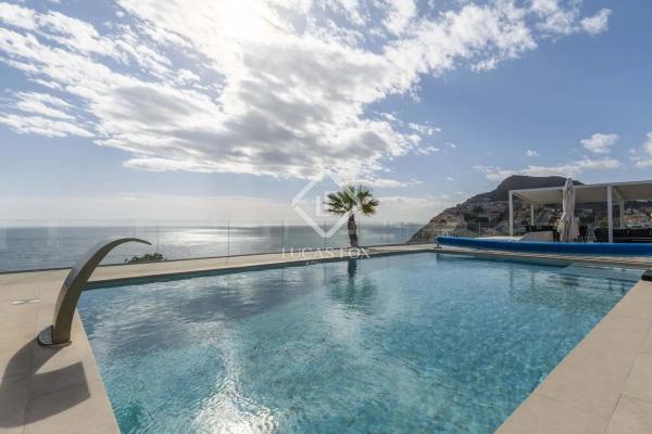 Detached villa for sale in Pueblo Acantilado - Lanuza, El Campello thumbnail 2