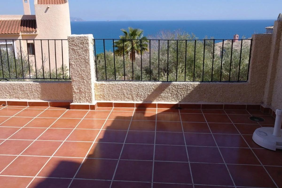 Propiedades en venta y alquiler en España photo 2