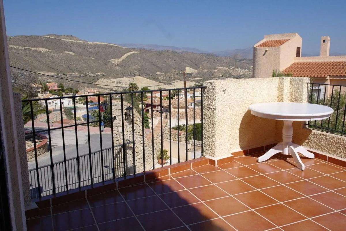 Propiedades en venta y alquiler en España photo 5