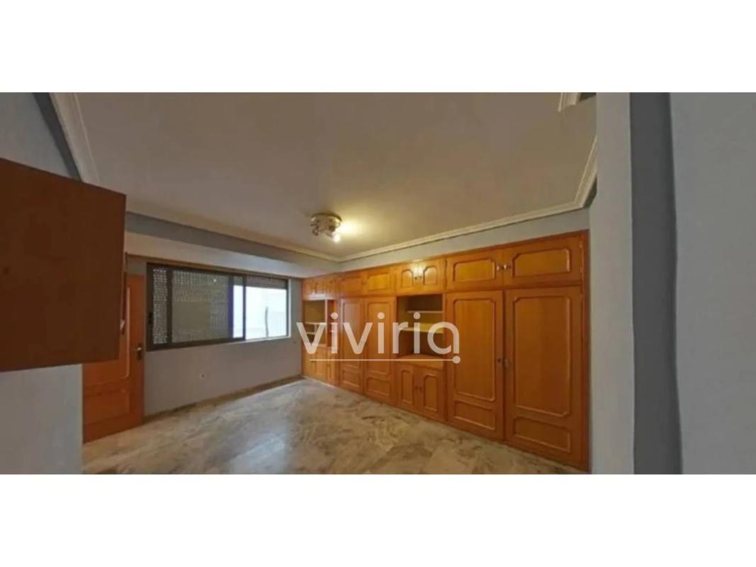 Sale of apartment in Calle Sant Pere, El Campello
photo 2
