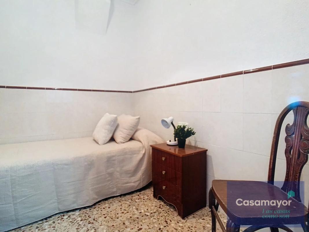 Propiedades en venta y alquiler en España photo 2