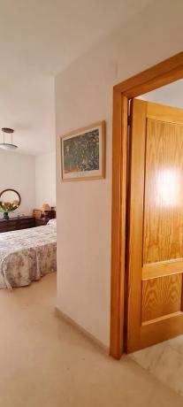 Apartment for sale in  Calle Ginjoler, El Campello photo 4