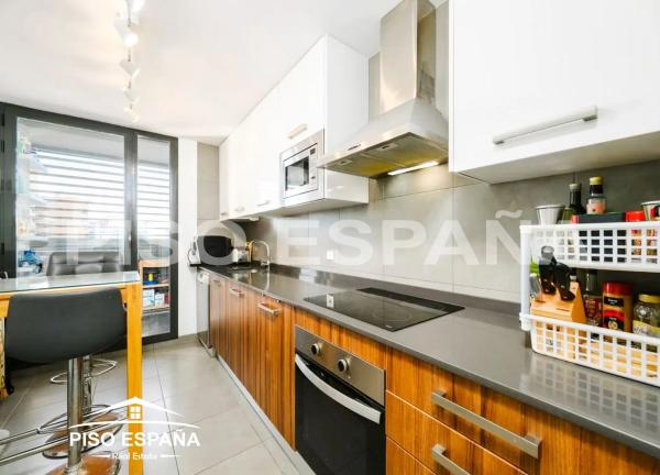 Apartment for sale in  Calle de Juan de la Cierva, El Campello photo 2