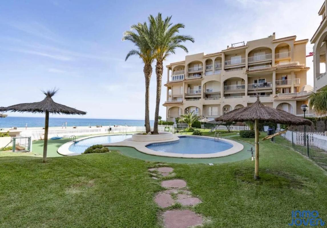 Duplex sale in Calle de Sorolla, El Campello photo 1