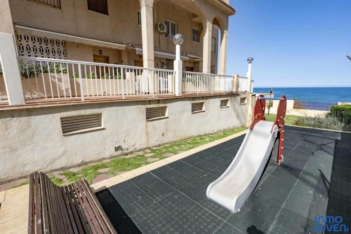 Duplex sale in Calle de Sorolla, El Campello photo 3