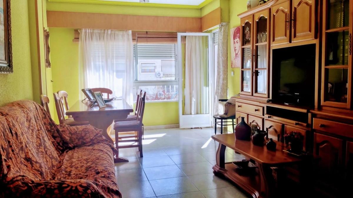 Sale of apartment in Calle de Sant Francesc, El Campello
photo 1