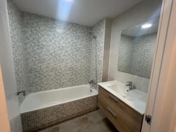 Apartment for sale in  Campello Playa, El Campello photo 2