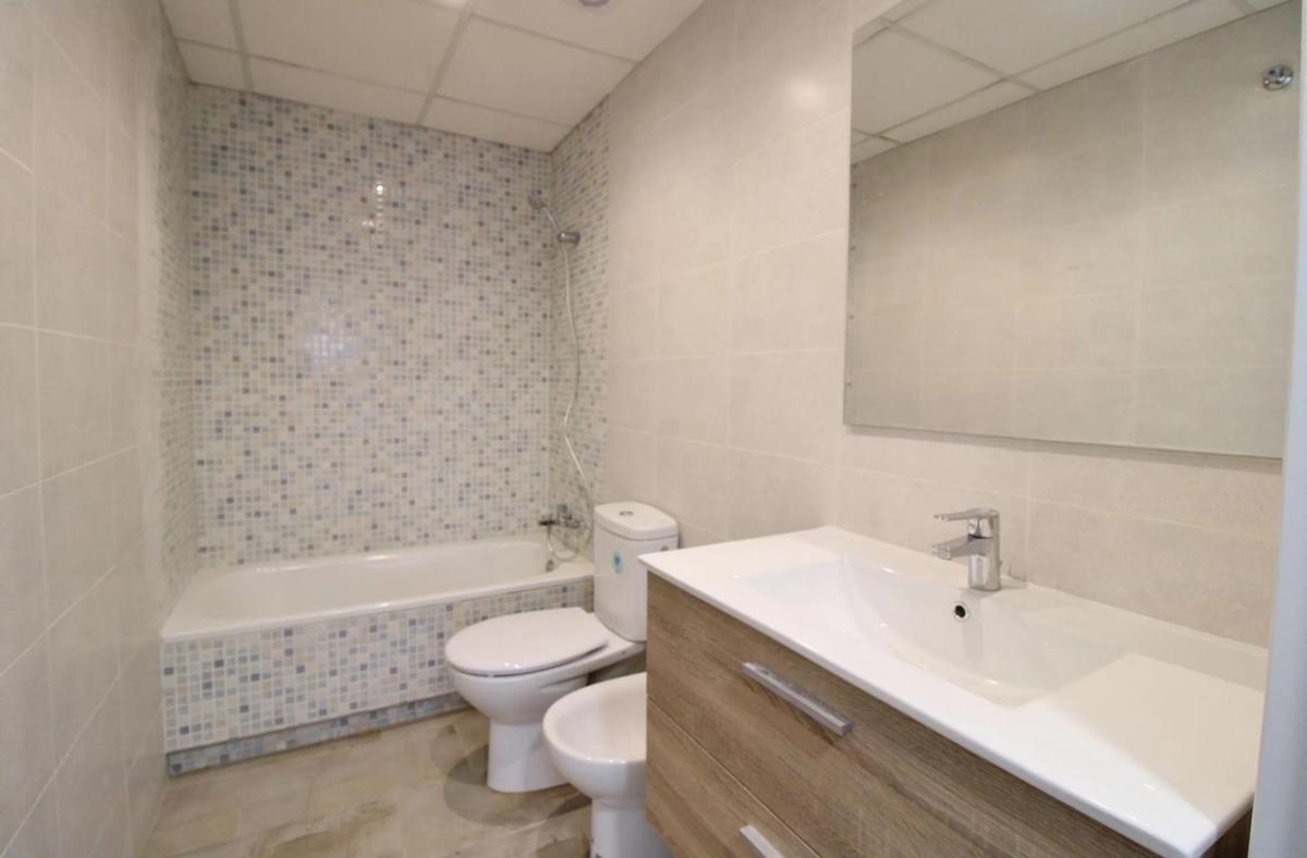 Sale of apartment in Campello Playa, El Campello
 photo 3