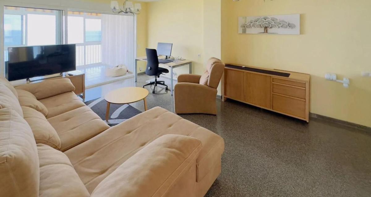 Продажа квартиры на Avenida Jaime I el Conquistador, Эль Кампельо
 photo 3