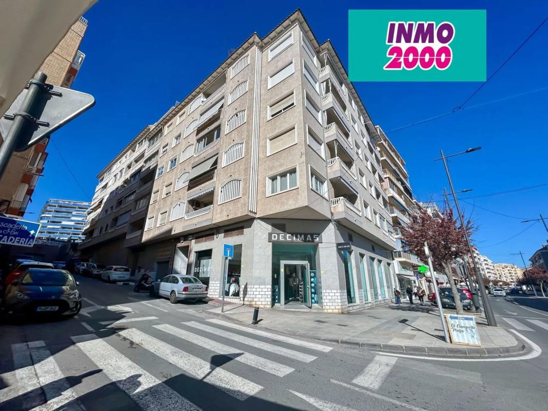Sprzedaż mieszkania w Calle de Colón, El Campello
 photo 3