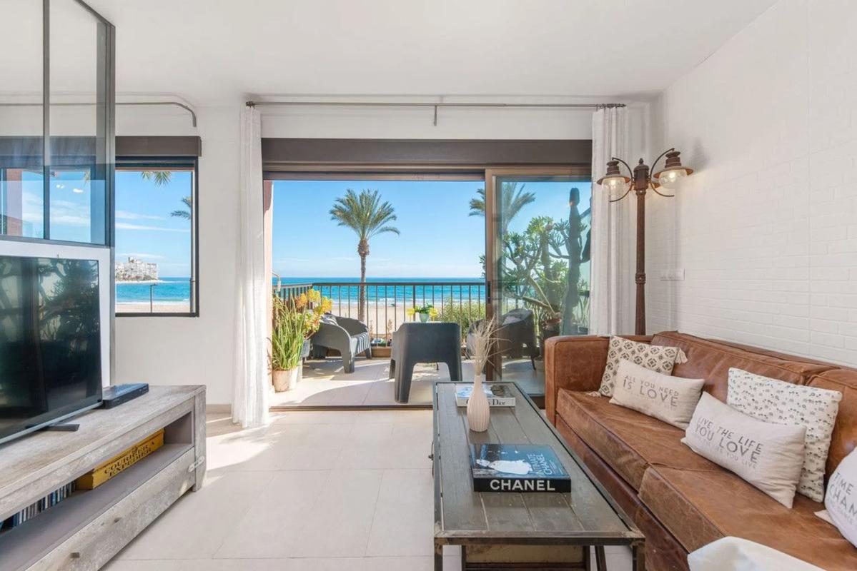 Продажа квартиры на Avenida Jaime I el Conquistador, Эль Кампельо
photo 1