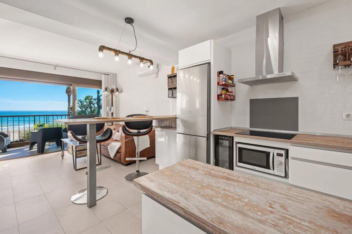 Продажа квартиры на Avenida Jaime I el Conquistador, Эль Кампельо
photo 4