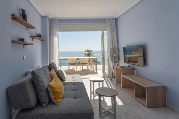 Piso en venta en Calle Altea, El Campello photo 1