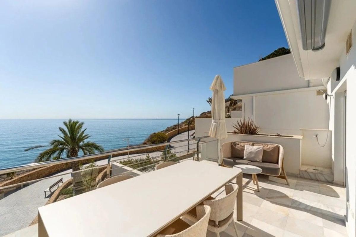 Venta de piso en Calle Altea, El Campello
 photo 2