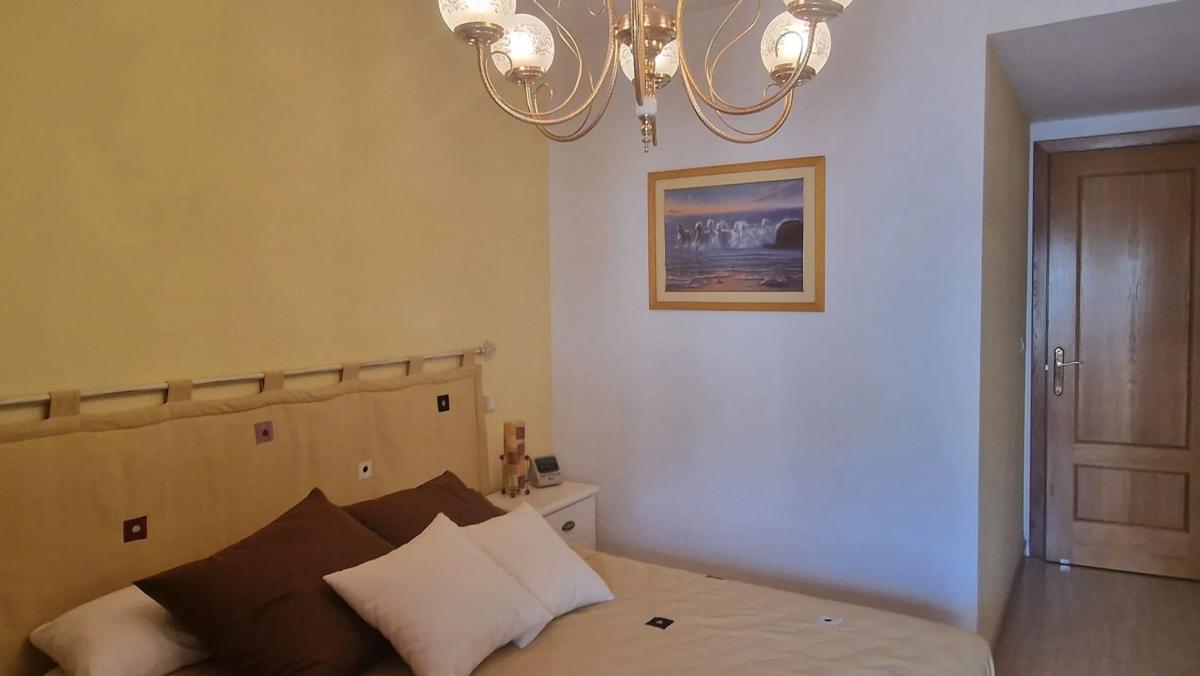 Sale of apartment in Avenida del Carrer de la Mar, El Campello
photo 1