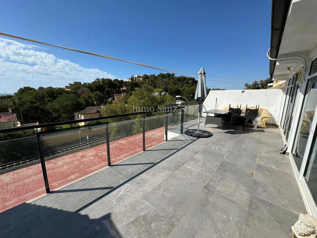 Venta de piso en Avenida Central, El Campello
photo 1