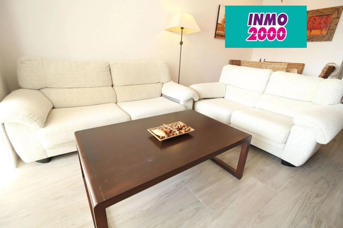 Sale of apartment in Avenida del Fabraquer, El Campello
photo 2