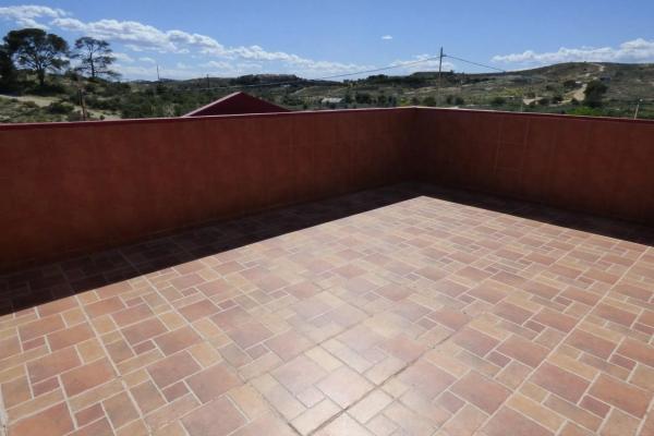 Chalet adosado en calle Pintor Sorolla, 40 photo 4
